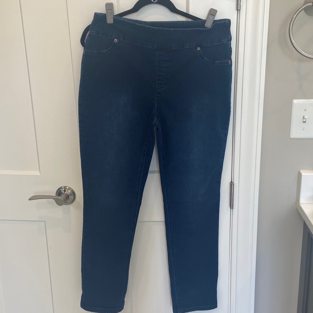 Chico’s Perfect Stretch Jeggings Size 1.5